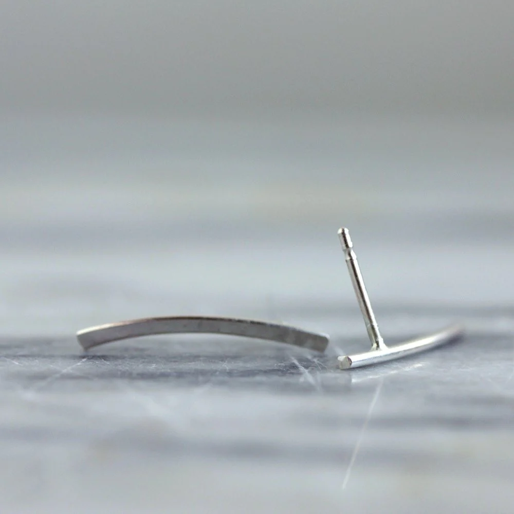 Long Curve Posts - Image 4