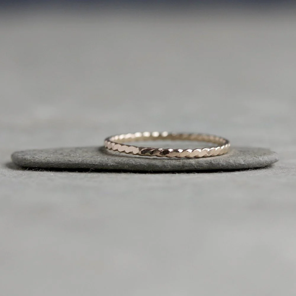 Simple Twist Band - Image 3
