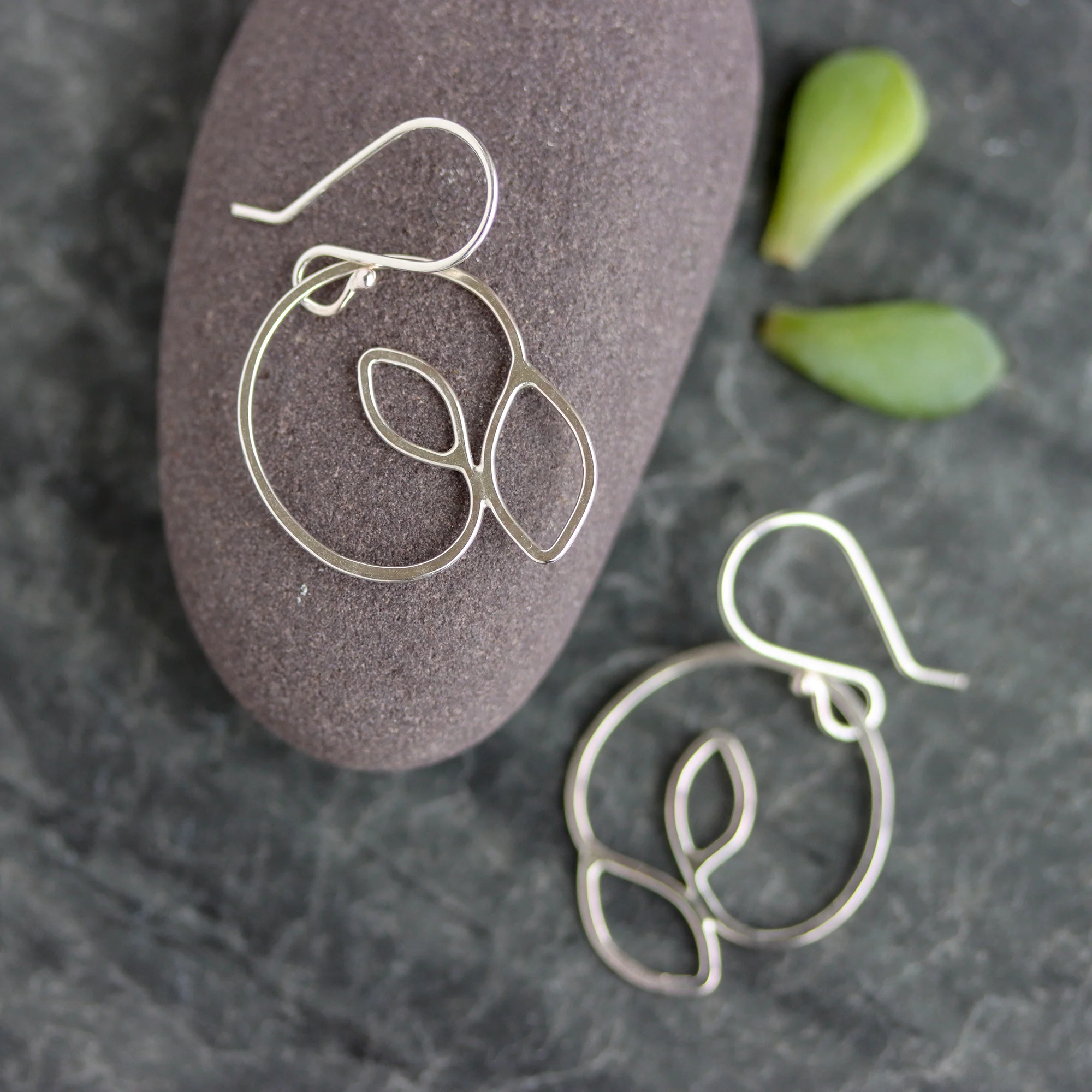 Wisteria Earrings - Image 3